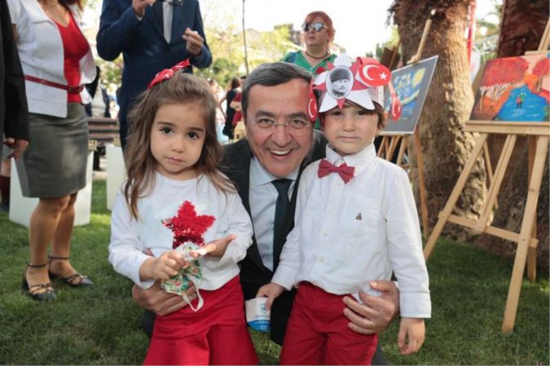 Konak’ın Parklarında 23 Nisan Coşkusu