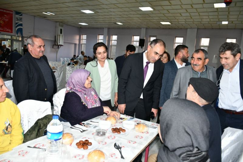 AK Parti Afyonkarahisar Milletvekili Adaylarının Katılımıyla İlçemizde İftar Programı Düzenlendi