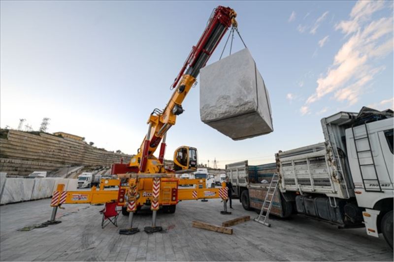 Türk doğal taşının dünyaya açılan kapısı Marble İzmir için geri sayım başladı
