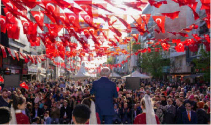 ÜMRANİYELİ ÇOCUKLARIN BAYRAM COŞKUSU