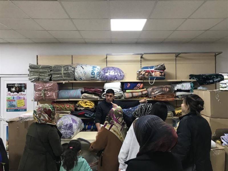 İHTİYAÇ SAHİBİ VE DEPREMZELERE SOSYAL DESTEK