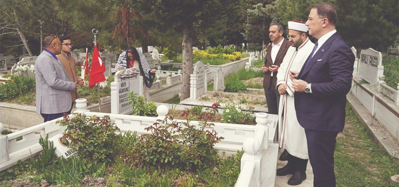 ÇALIK: RAMAZAN BAYRAMI’NIN MEMLEKETİMİZE HUZUR GETİRMESİNİ DİLİYORUM