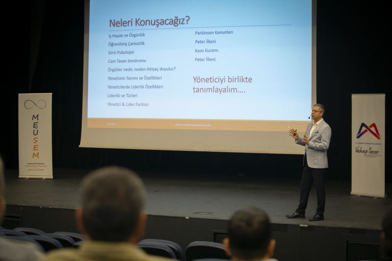Büyükşehir’den ‘Liderlik ve Karar Verme Teknikleri Eğitimi’