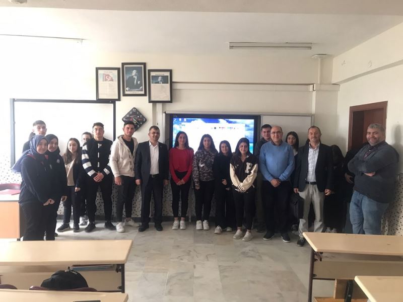 Belediye Başkanımız Serkan Koyuncu Metin Zülbiye Sarı Anadolu Lisesi Öğrencileri İle Bir Araya Geldi