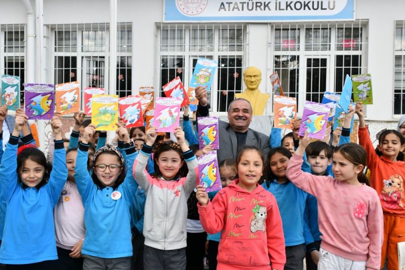 Kütüphane Haftasında Kitaplar, Başkan Şahin’den