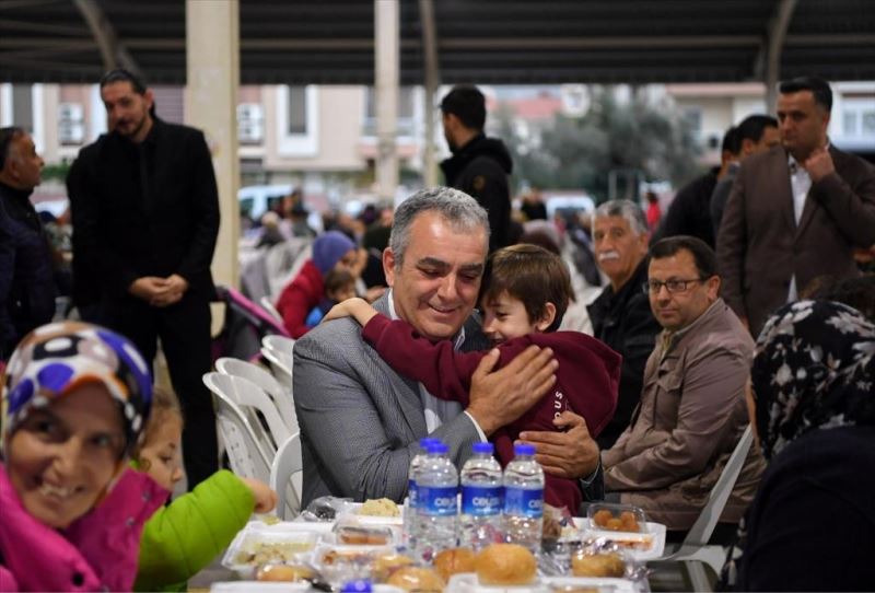 Esen: Aşımızı, sevgimizi ve bereketi paylaşıyoruz