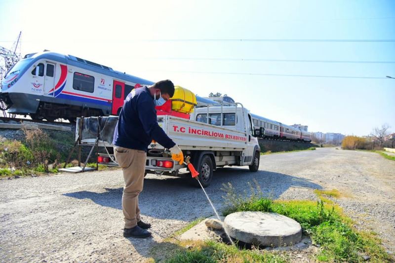 Erken tedbir alıyor, doğaya zarar vermeden bilinçli ilaçlama yapıyoruz