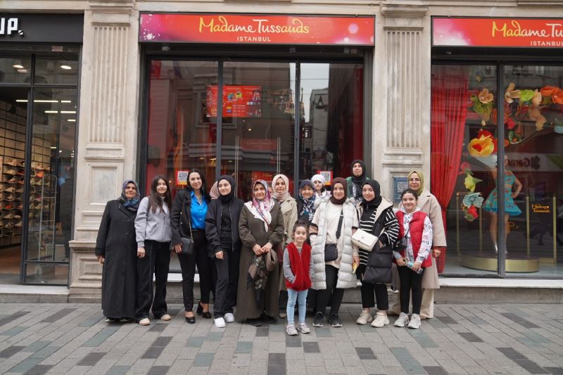 DEPREMDEN ETKİLENEN VATANDAŞLARA MORAL GEZİSİ