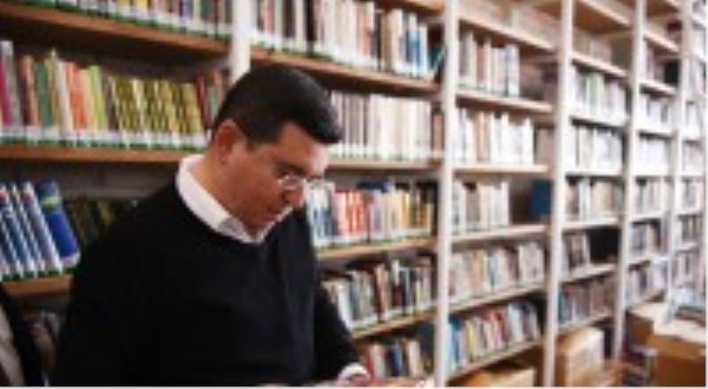 Gecekondu gitti kütüphane geldi