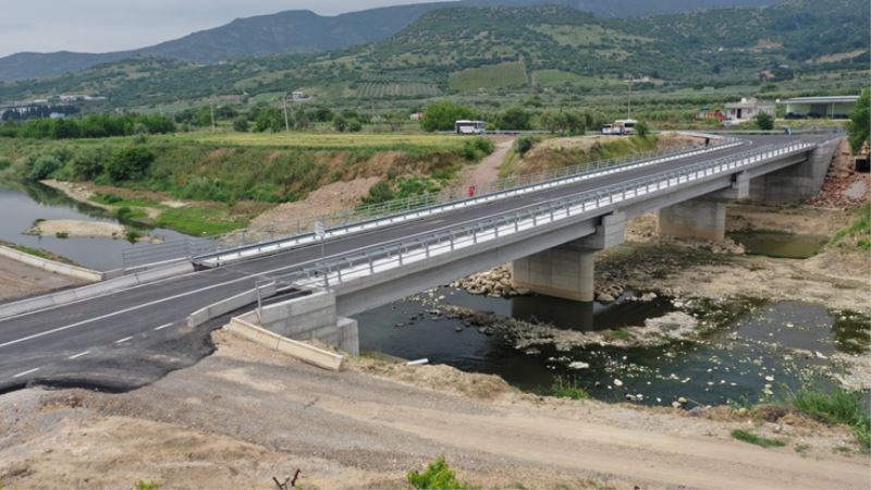 Gediz’in iki yakası bir araya geldi