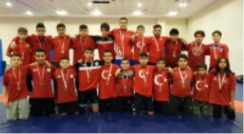 Kepez’in güreşçileri Türkiye Şampiyonası yolcusu