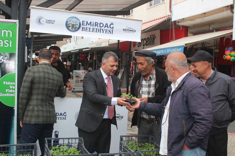 Yarım Asırlık Ata Tohumlarımız Vatandaşlarımızla Buluşturuldu