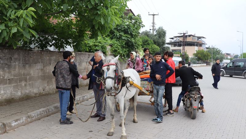 Başkan Özcan’dan 8 kardeşe şefkat eli