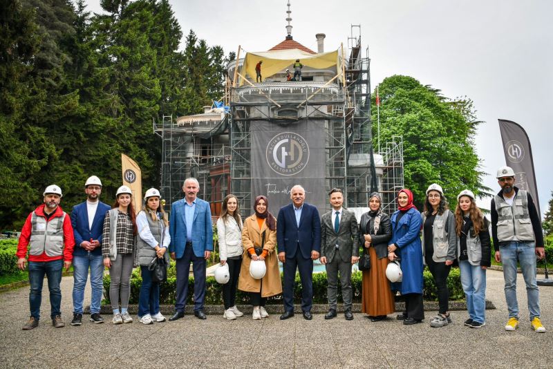 BAŞKAN ZORLUOĞLU ATATÜRK KÖŞKÜ’NÜN RESTORASYONUYLA YAKINDAN İLGİLENİYOR
