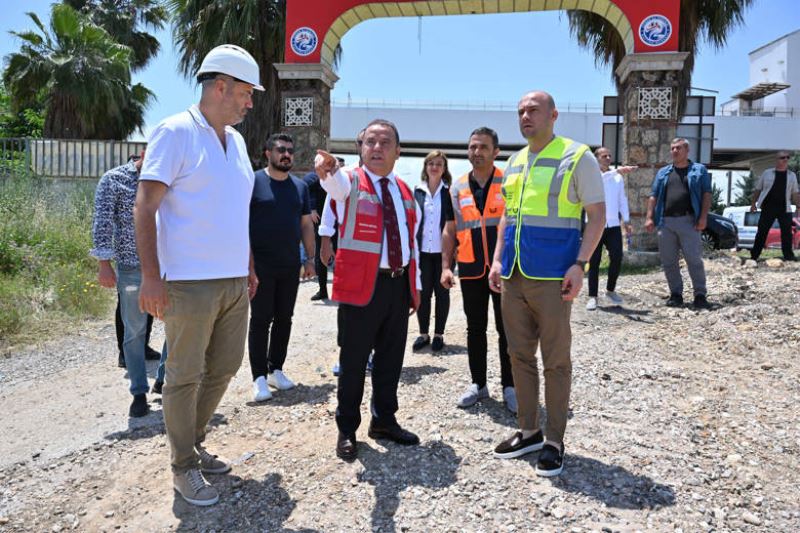 Başkan Muhittin Böcek Cırnık Köprüsü’nde çalışmaları inceledi