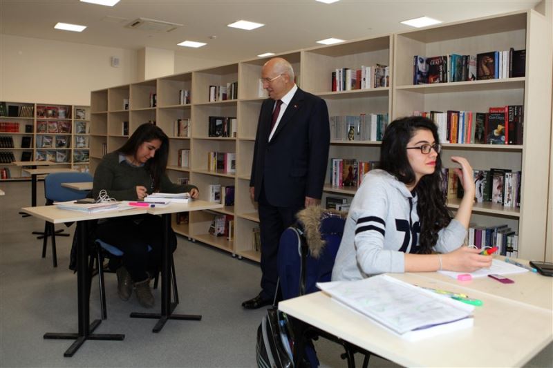 Yenimahalle Kütüphane Ağını Genişletiyor
