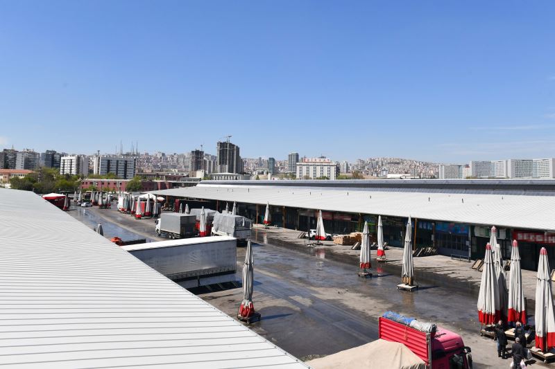 ANKARA SEBZE VE MEYVE TOPTANCI HALİ YENİ ÇATISINA KAVUŞTU