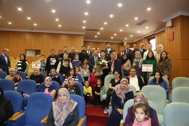 DEPREMZEDELERDEN DEMİREL´E TEŞEKKÜR ZİYARETİ