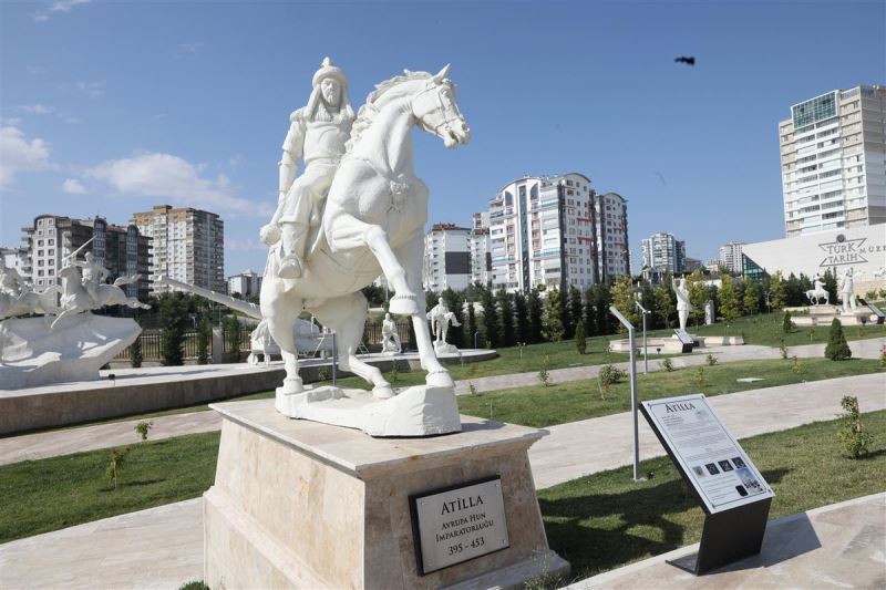 ATTİLA İÇİN MACARİSTAN´DAN GELDİLER