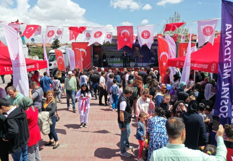 Keçiören’de sosyal medyadan sosyal meydana inildi