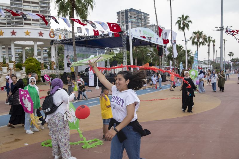 Çevre ve Çocuk Şenliği Eğlenceli ve Eğitici İçeriğiyle Çevre Konularına Dikkat Çekti