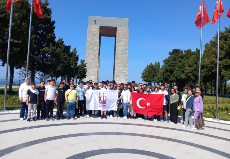 Binlerce Keçiörenli genç Çanakkale ruhunu yaşıyor