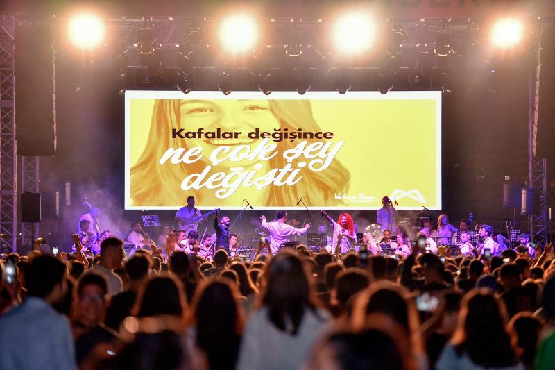 Büyükşehir’den YKS Öncesi Motivasyon Konseri