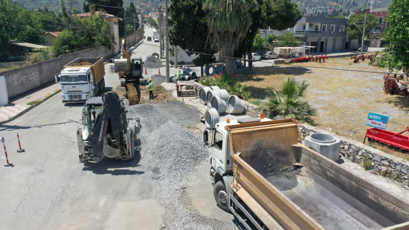 ASKİ ÇALIŞIYOR AYDIN’IN ALTYAPISI GÜÇLENİYOR