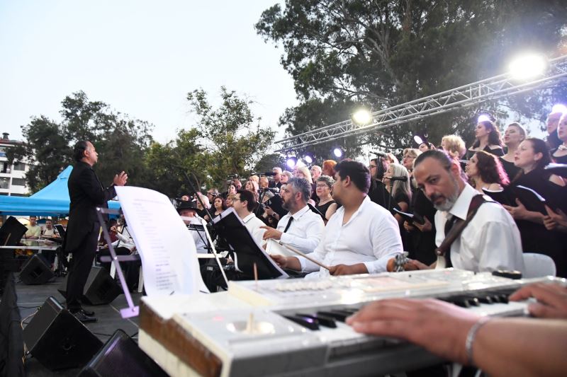 Konserde bando müjdesi