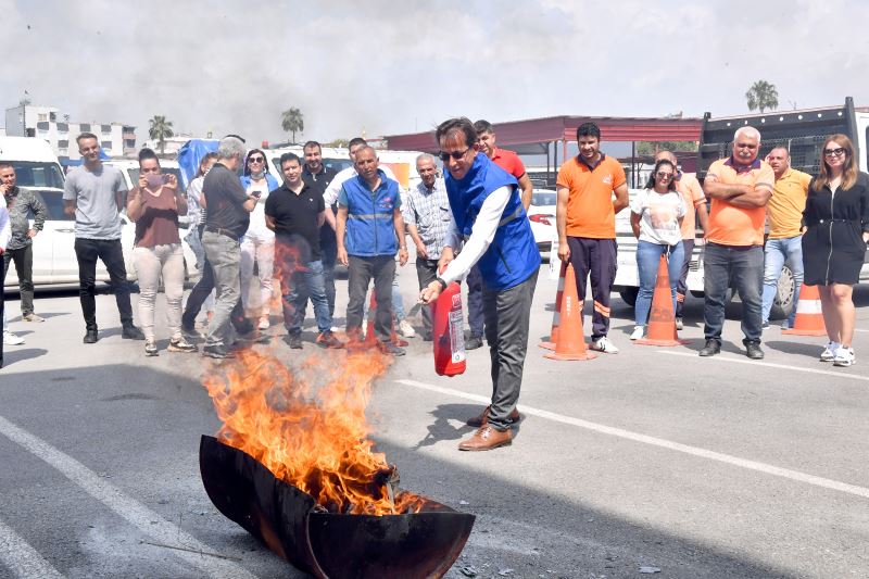 Mersin Büyükşehir Personeline “Yangın Ve Kurtarma Tatbikatı”