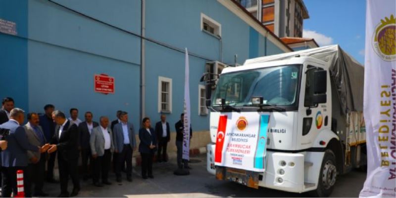 AFYONKARAHİSAR´DAN BAYIRBUCAK TÜRKMENLERİNE YARDIM ELİ