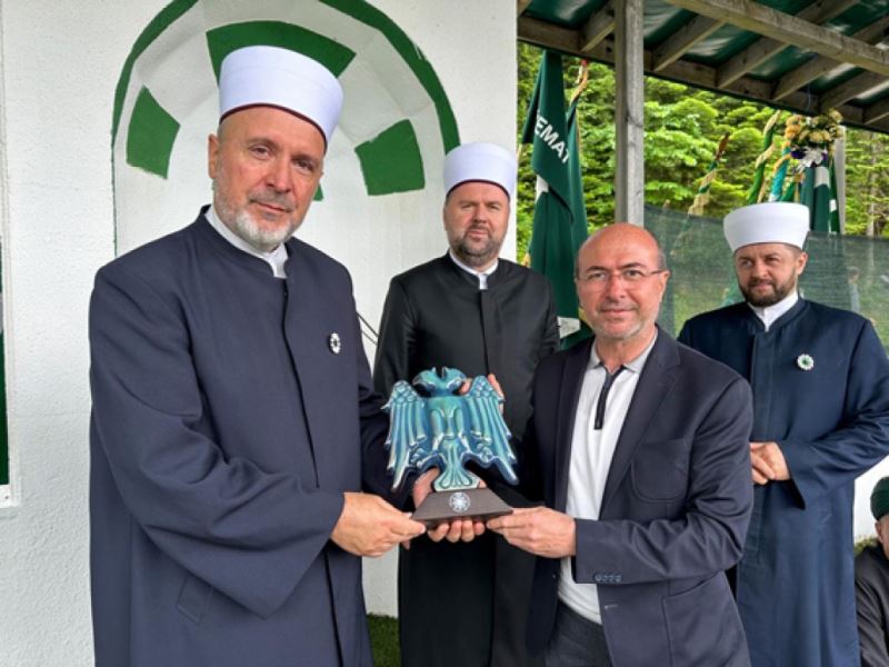 Konya, gönül diyarı topraklara vefa göstermeye devam ediyor BAŞKAN PEKYATIRMACI BOSNA HERSEK’TE AYVAZ DEDE ŞENLİKLERİ’NE KATILDI