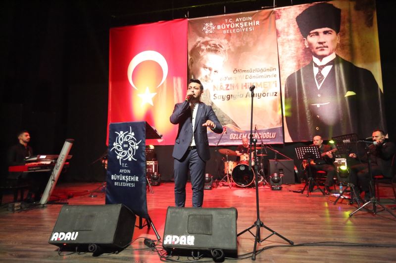 AYDIN BÜYÜKŞEHİR BELEDİYESİ ‘MEMLEKET ŞAİRİ’ NÂZIM HİKMET’İ ANDI