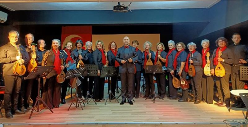 Bayraklı’nın ‘Mandolin Orkestrası’ yaza merhaba diyecek