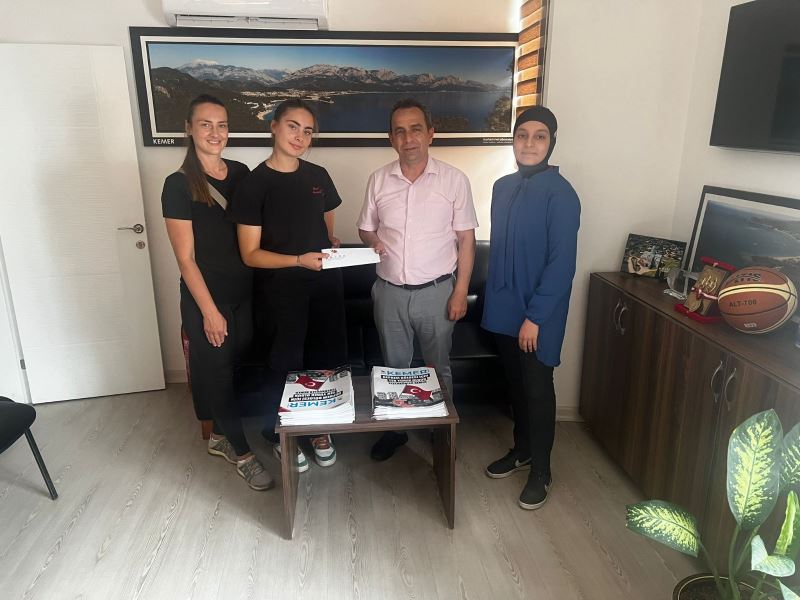 Kemer Belediyesi’nden sporculara ulaşım desteği