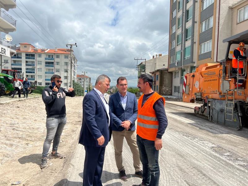 Belediye Başkanımız Serkan Koyuncu Eskişehir Caddesi’nde Yürütülen Çalışmaları İnceledi
