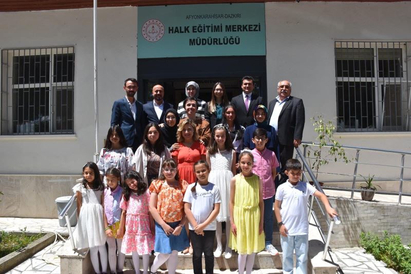 HALK EĞİTİMİ MERKEZİMİZİN SERGİSİ AÇILDI