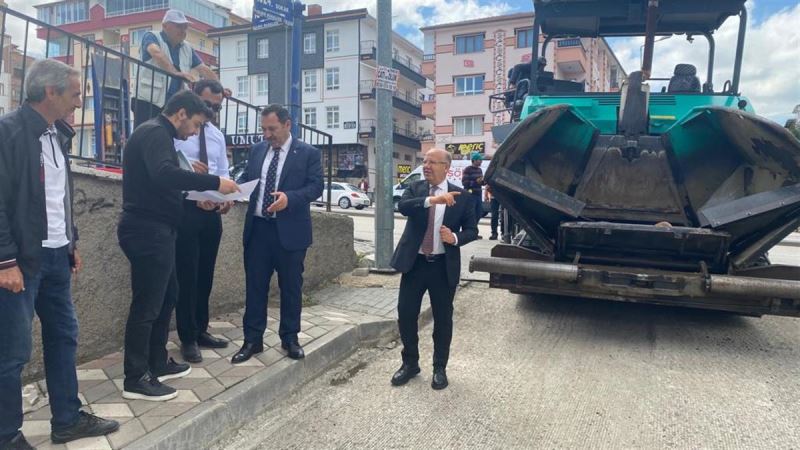 ETİMESGUT´TA ASFALT DEVAM EDİYOR