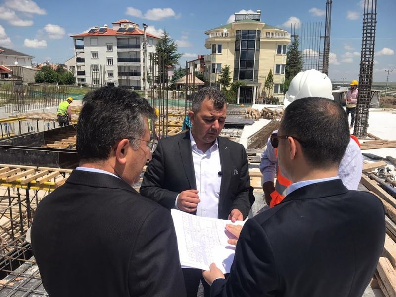 Belediye Başkanımız Serkan Koyuncu Hastane İnşaatında İncelemelerde Bulundu
