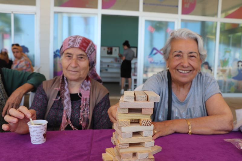 Mersin Büyükşehir’den ‘80’ler Buluşması’