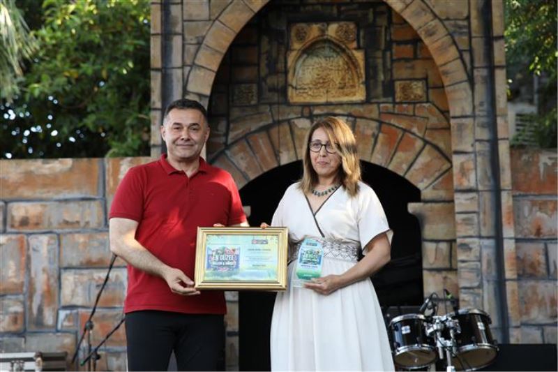 ALANYA’NIN EN GÜZEL BALKON, BAHÇE VE TERAS SAHİPLERİ ÖDÜLLERİNİ ALDI