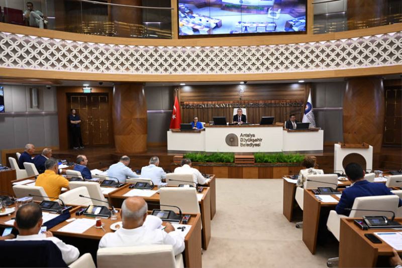 Başkan Böcek Meclis’e ulaşımla ilgili bilgi verdi