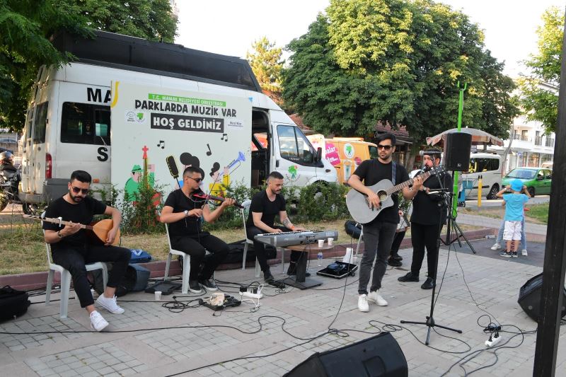 Mamak’ın Parklarında Müzik Var