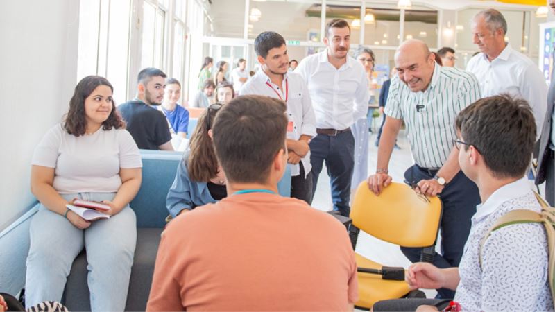 Soyer: Gençler İzmir’i tercih etsinler