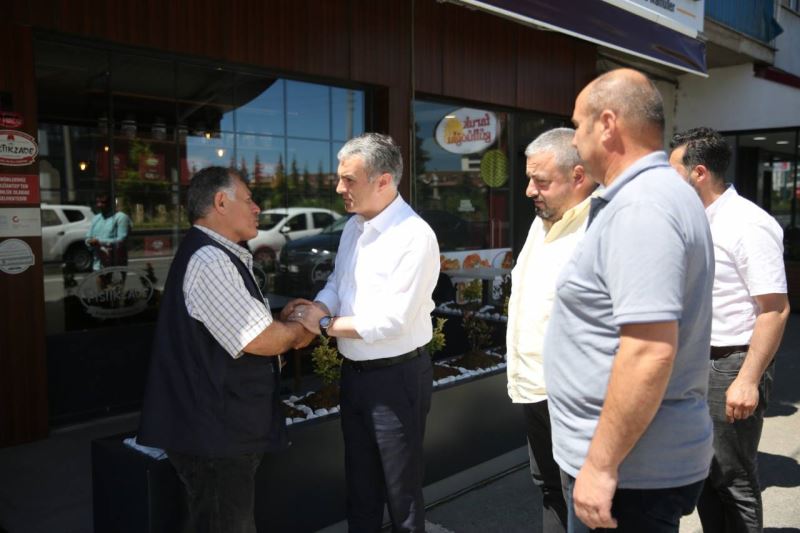 Başkanımızdan, Kaşüstü ve Sancak esnaflarımıza bayram ziyareti
