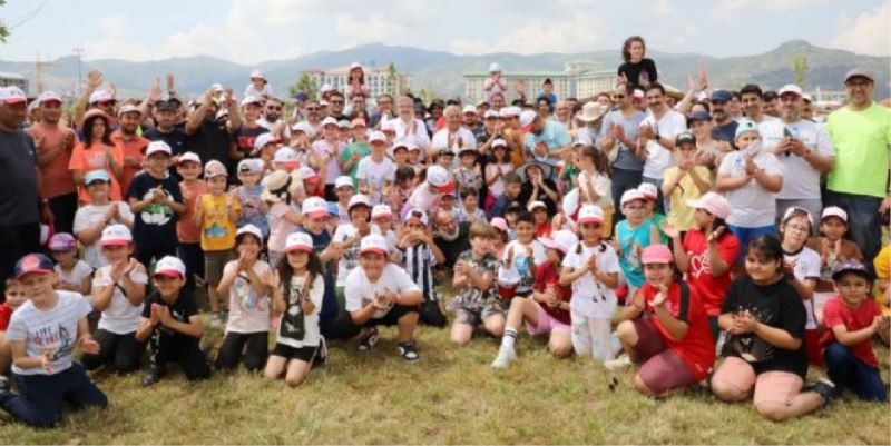 AFYONKARAHİSAR´DA BABA ÇOCUK KAMPI COŞKUSU
