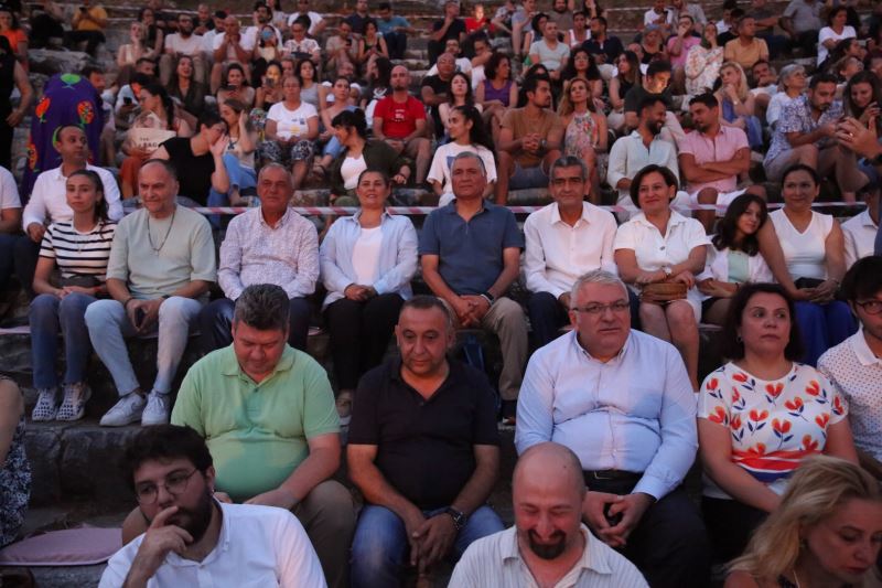 ‘BEN ANADOLU’ OYUNU BÜYÜLEDİ