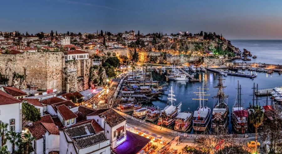 ANTALYA TURİZMDE REKORLARA DOYMUYOR.. ‘EN İYİ TEMMUZ AYI’