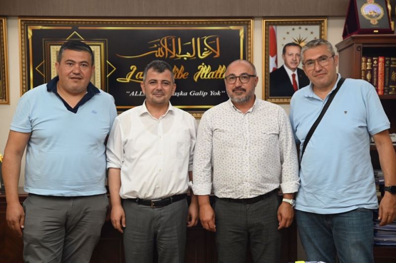 Gurbetçi Vatandaşlarımızdan Belediye Başkanımız Serkan Koyuncu’ya Ziyaret