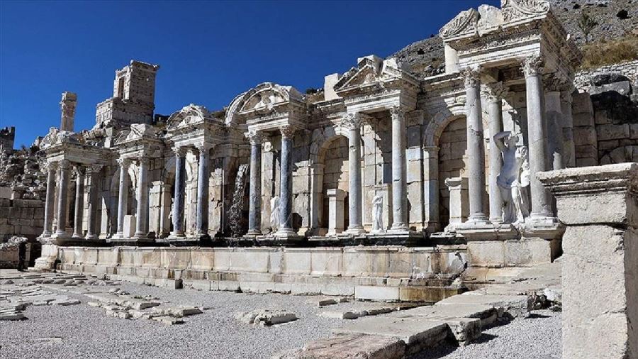 BURASI İTALYA DEĞİL BURDUR.. ANTİK KENTİN KRALINI GÖRMEK SADECE 75 LİRA
